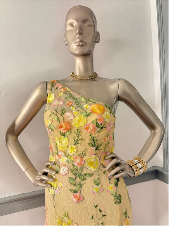 Mac Duggal Dresses & Skirts - Mac Duggal Floral Embroidered One Shoulder Formal Gown Size 4 AS IS